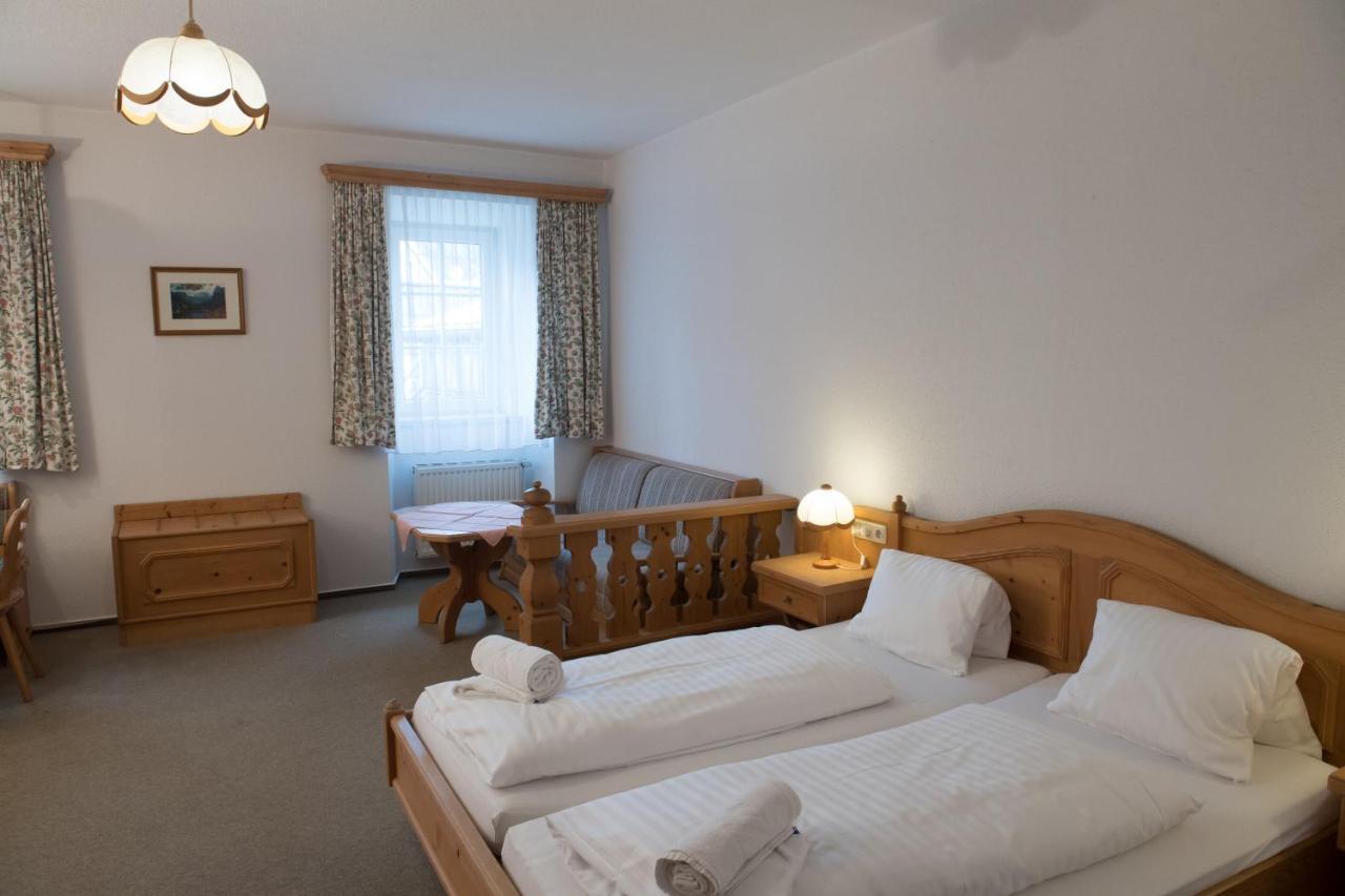 Blaue Traube Hotel Bad Aussee Luaran gambar